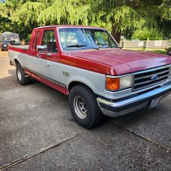 1990 Ford F-150 XLT Lariat 5.0 litter Two Wheel Drive