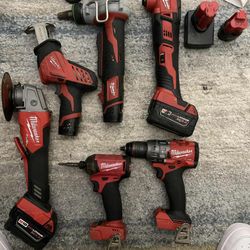 Milwaukee Bundle Of M18-m12 Tools