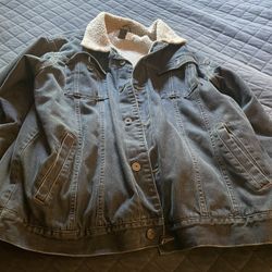 Men’s Xl St John’s Bay Sherpa Lined Denim Jacket