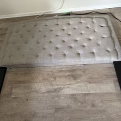 Upholstered Bed With Tufted Headboard - Outer Frame Only 