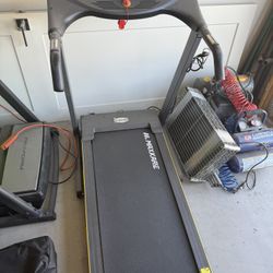 Treadmill (electric)