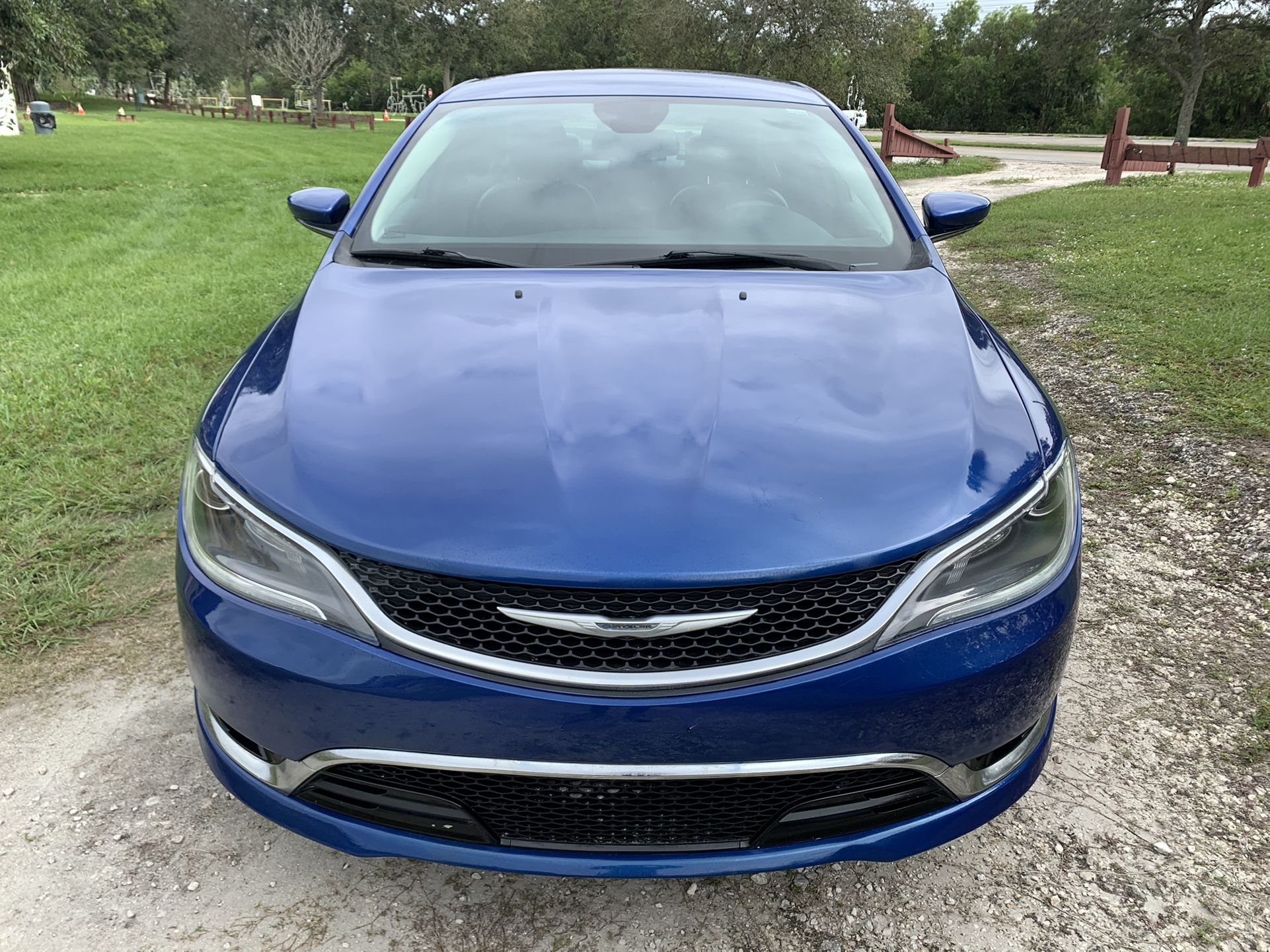 Everyone Can Be Approved With $2,800 Down Payment! 2015 Chrysler 200C 2.4 Clean Title