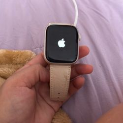 Apple Watch Series 8 45mm With Charging Cable