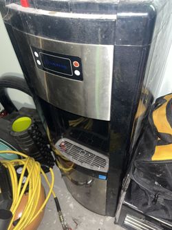 Water Dispenser