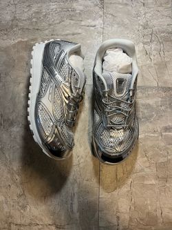 Bottega sneakers men’s 11