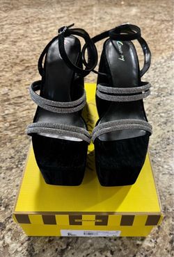 Circus NY by Sam Edelman Mila Jewel Platform Sandal size 9