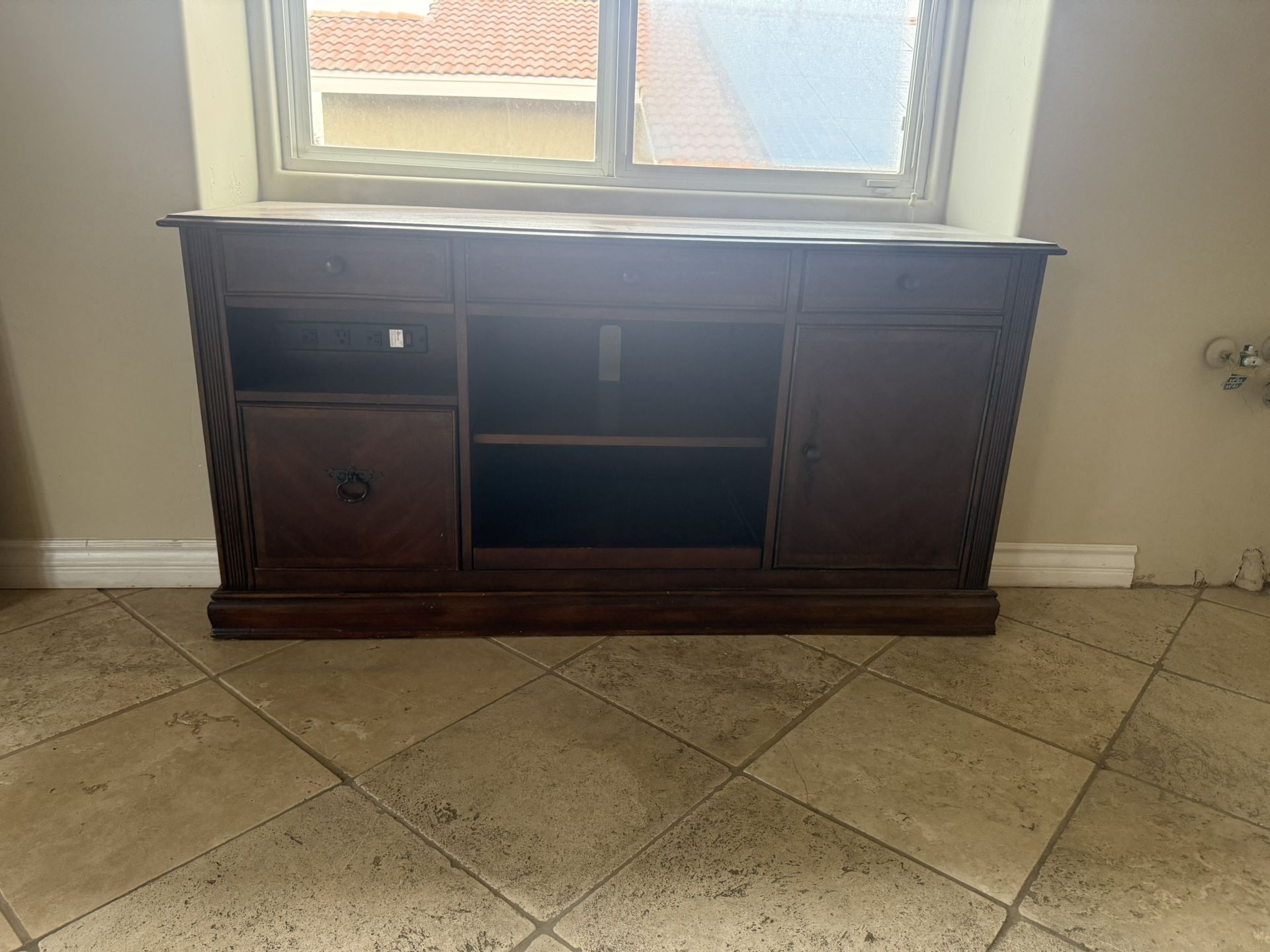 Solid wood bookcase office piece storage