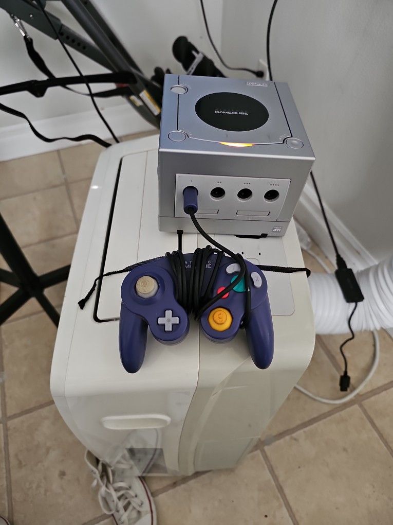 Nintendo GameCube Grey