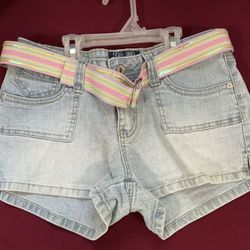 New Angel Shorts Ladies  Size 7 JR