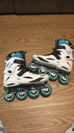 Roller blades
