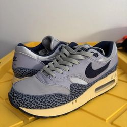 Nike Air Max 1 Size 8.5