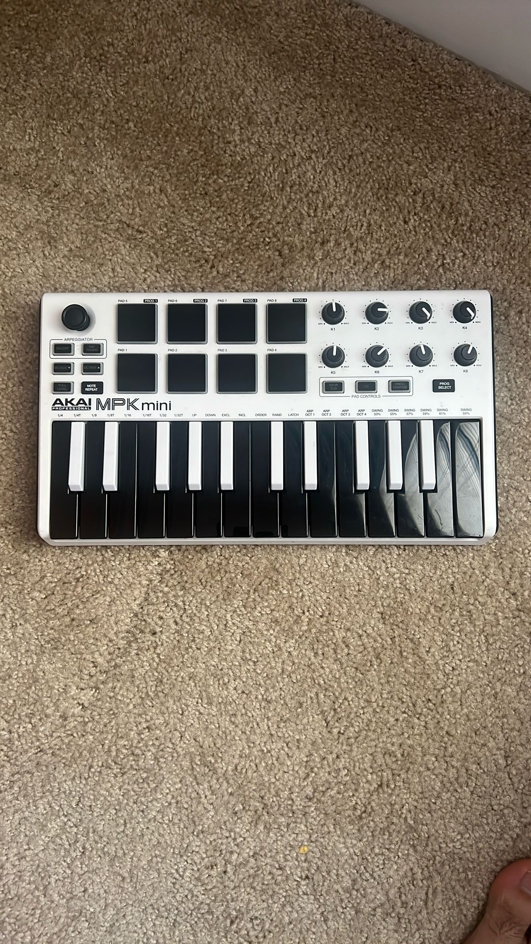 Akai MPK Mini MIDI Keyboard