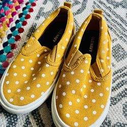 Old Navy Little Kids Size 8 Shoes