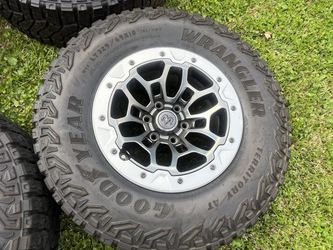 RAM RHO factory beadlock rims 18”