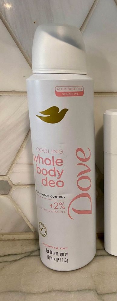 Dove Women's Whole Body Deodorant Cooling Spray Raspberry & Rose Aluminum Free 4 oz New
