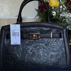 Michael Kors authentic with A Beautiful Design 