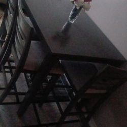 Dinning Table