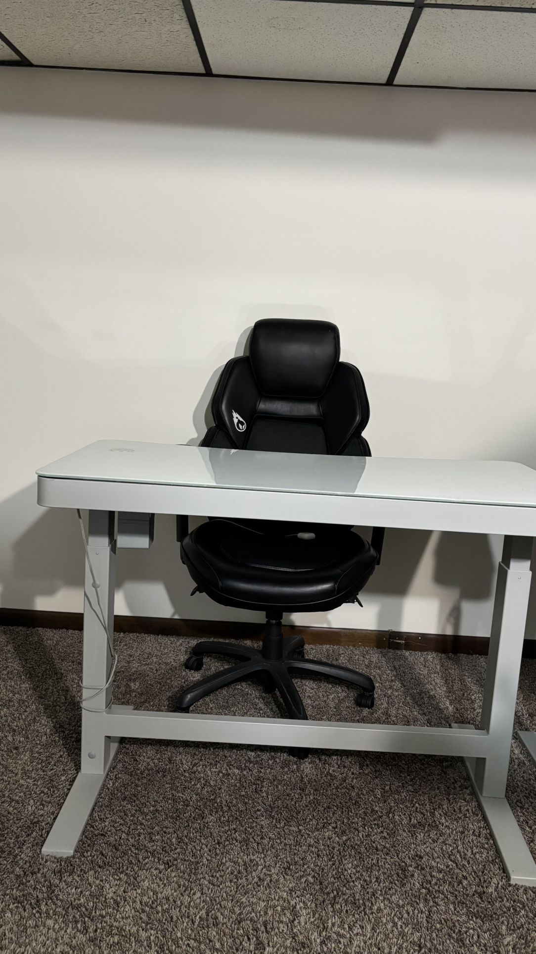 chair with electric desk
