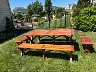 Redwood Cedar Picnic Tables