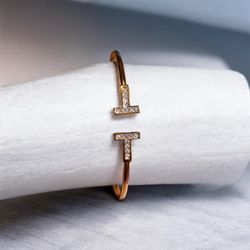 Luxury Gold rose Jewelry Bangle