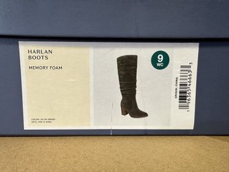 Women’s Boots Size 9wc Color Olive Green 