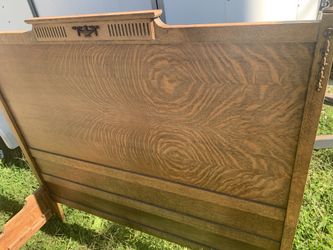 Quarter Saw Oak Bed