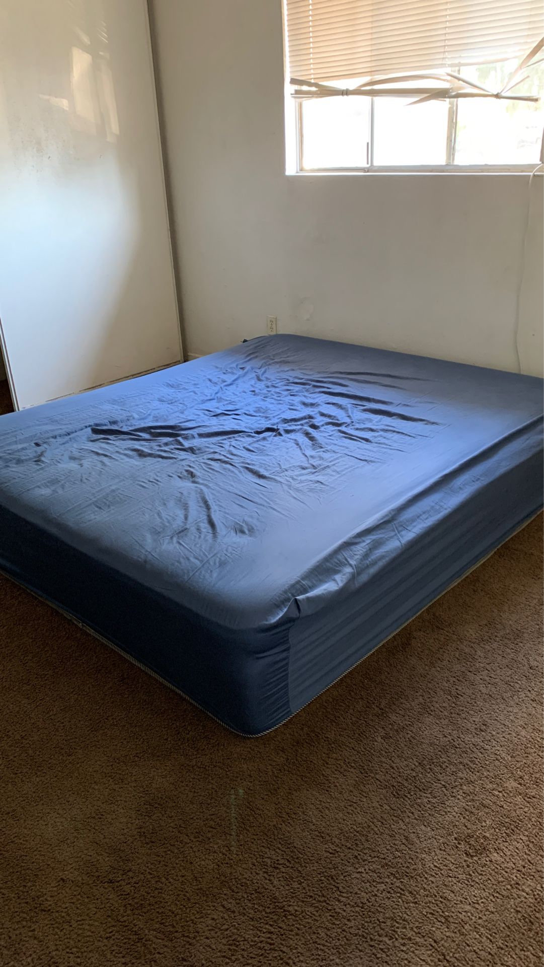 FREE KING MATTRESS PICK UP TODAY for Sale in Bakersfield, CA OfferUp