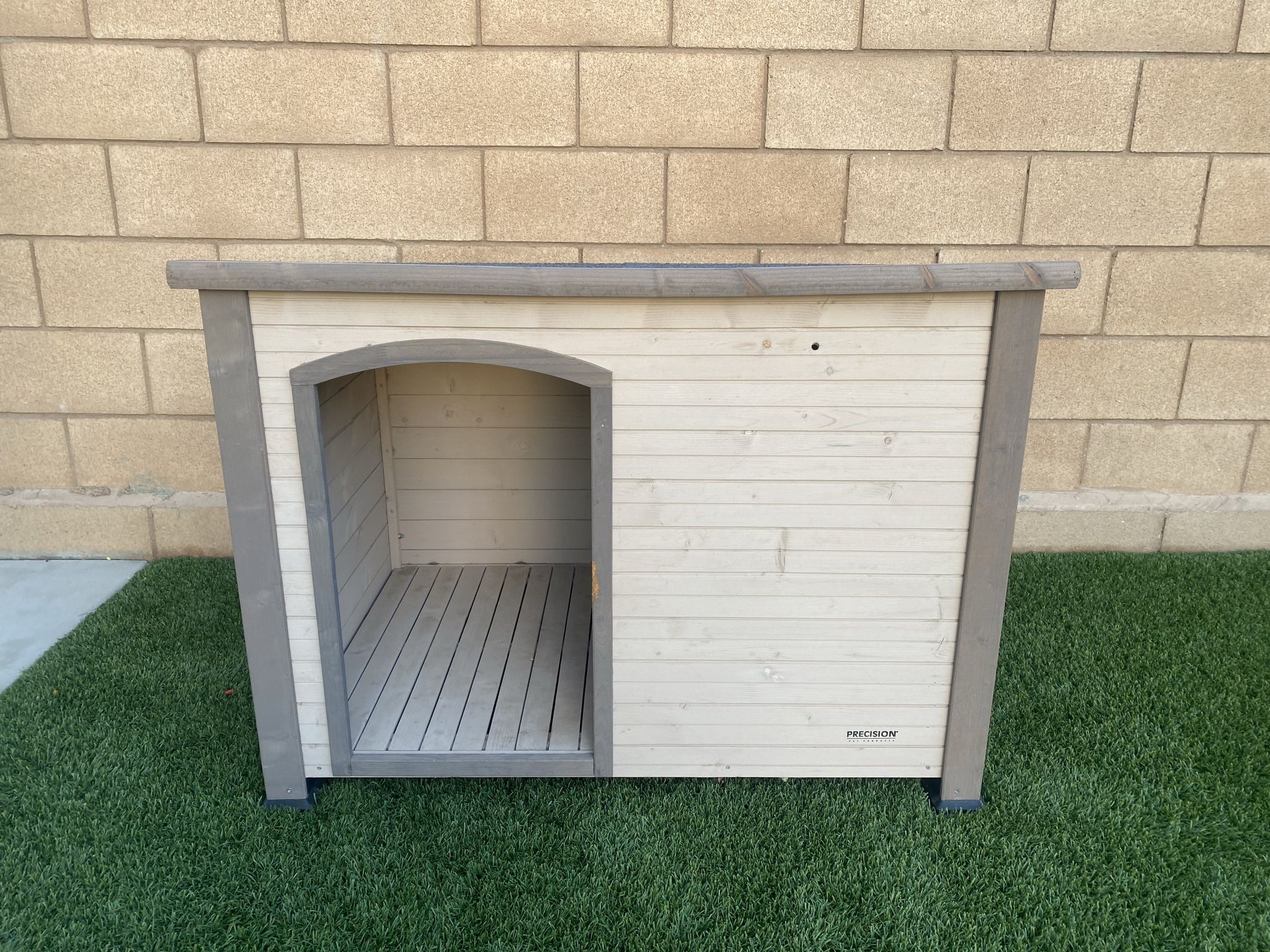 Dog House For Outdoor