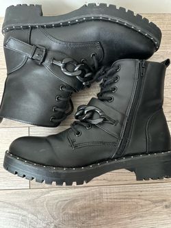 Dolce Vita black boots size 8