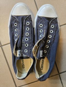 Converse Slip On Canvas Chuck Taylor's. 7.5