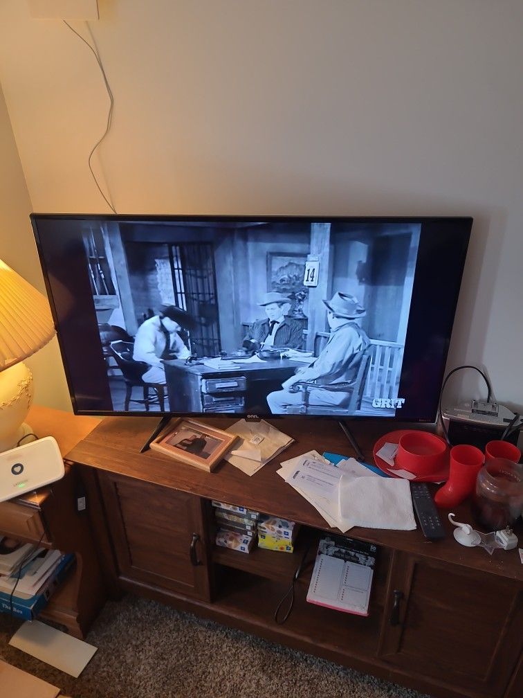 42" Roku Tv