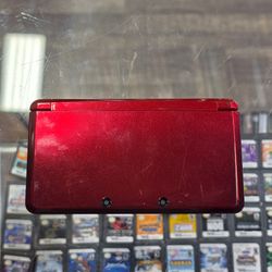 Red Nintendo 3DS With Charger