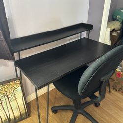 Desk And Chair 