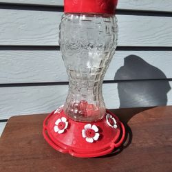Hummingbird Feeding Glass Bottle