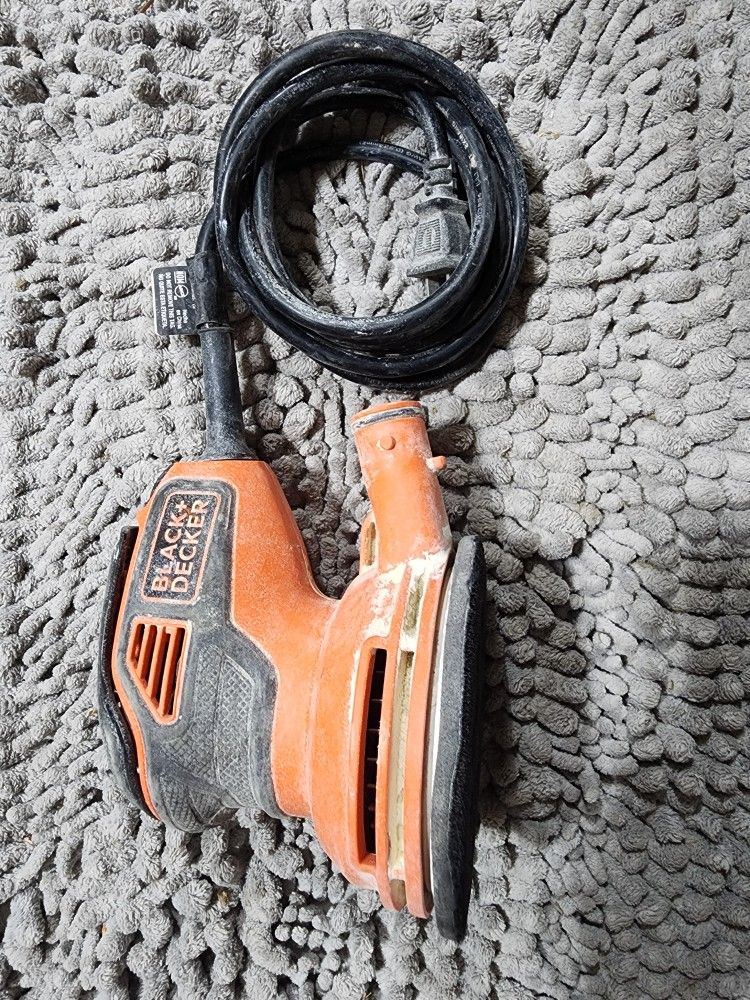 Black + Decker Palm Sander
