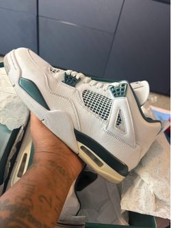 Jordan 4 size 11