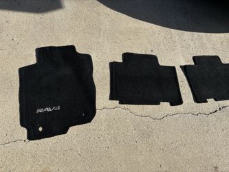 RAV4 car mats