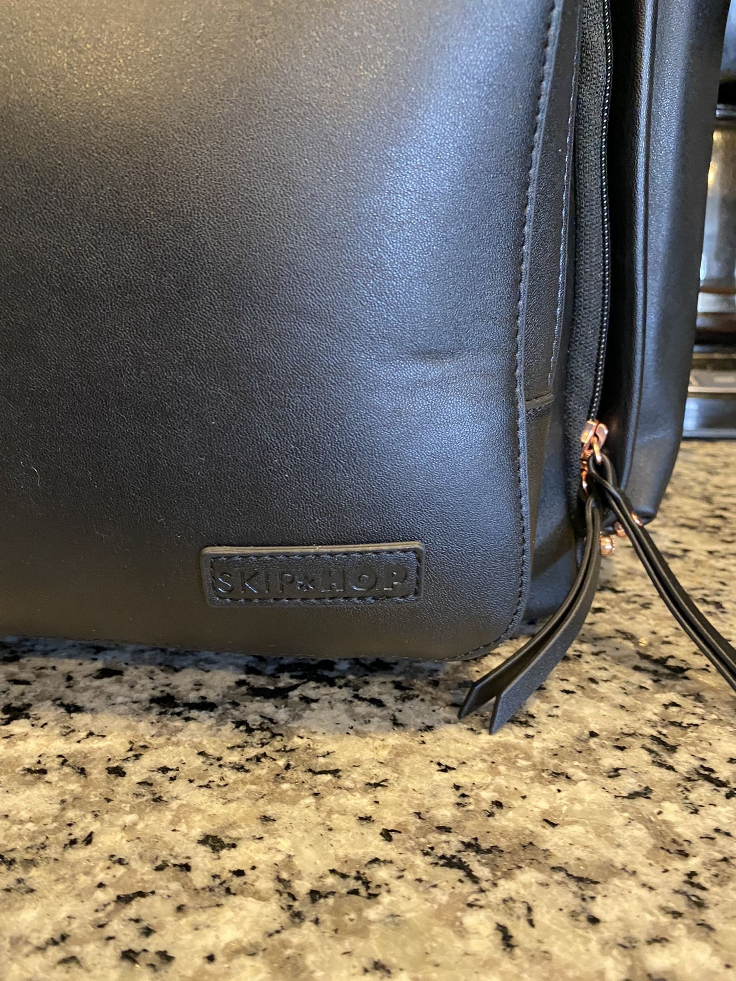 Skip Hop Greenwich Diaper Bag $50 Great-Like New Condition