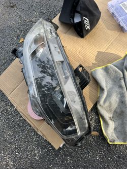 2016-2021 Honda Civic OEM Headlight Passenger Side