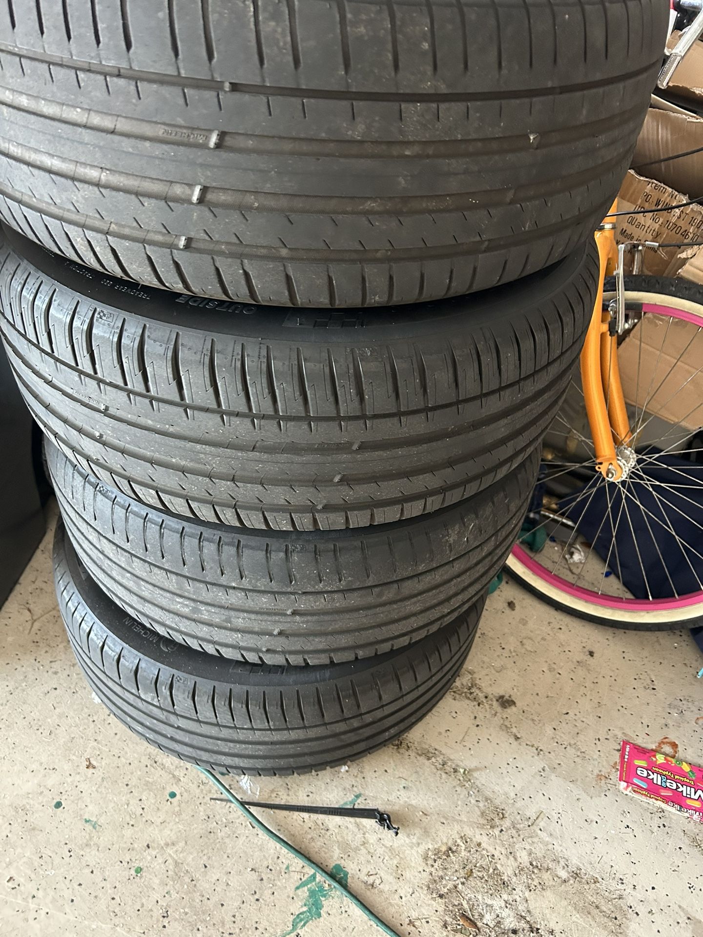 Set Of Four 18 Inch Audi Q7 Rims And Tires Gently Used