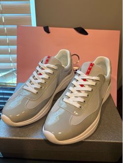 Prada cups