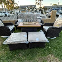 Patio furniture set Outdoor new in the box
