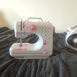 Starter Sewing Machine 