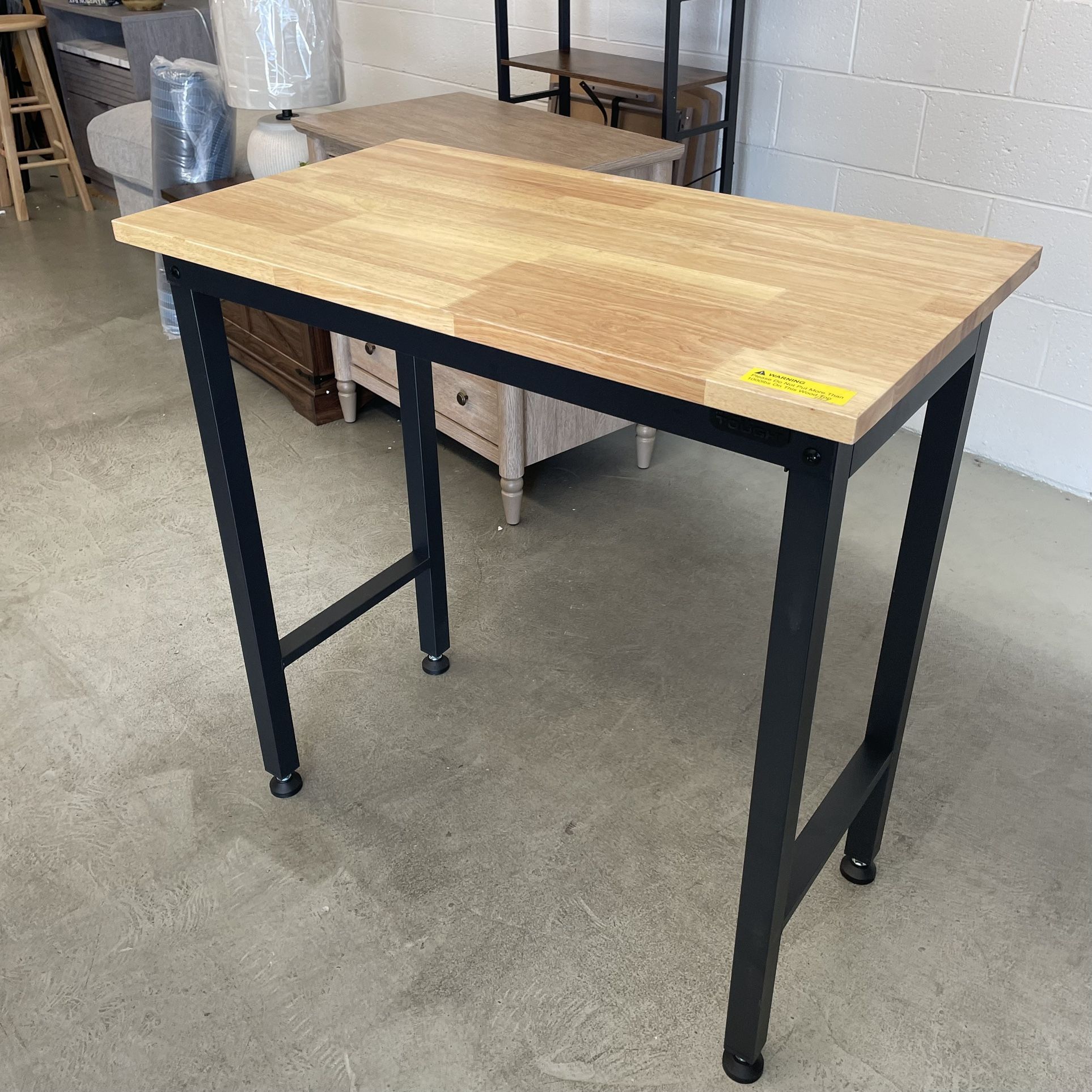 Hyper Tough 36-inch Workbench, Total weight capacity of 1000lbs