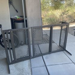 Free Standing Adjustable Pet Gate from Front Gate