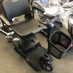 Transportable take apart. Lightweight scooter.