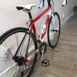 Women’s Trek Road Bike Aluminum/Carbon Tuned Ready/Ride 