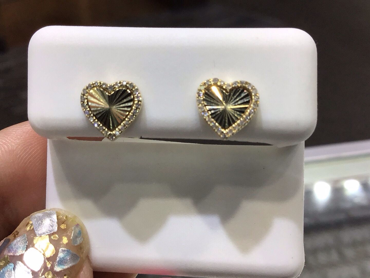 10k Gold Diamond Earrings With Screw Back ,we Have Available In Stock ..💎💎💎