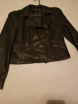 Chamarra forever 21 negra