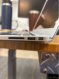 Mac book pro and Mac book air.